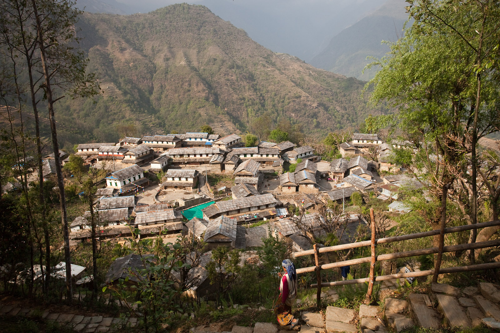 Сели страны. Гандрук Непал. Деревня Добато в Непал. Деревня Ландрук Непал. Непал Шамбера.